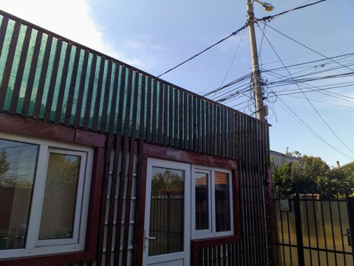 Two Rooms Cabin House Bukares Bagian luar foto